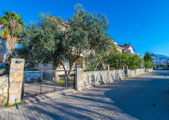 Fethiyede Kiralik Nora * Фетхие